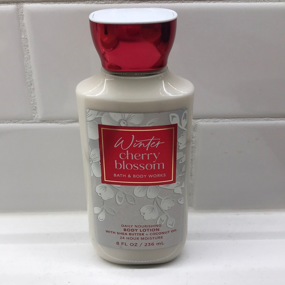 NWT! BBW Winter Cherry Blossom Lotion